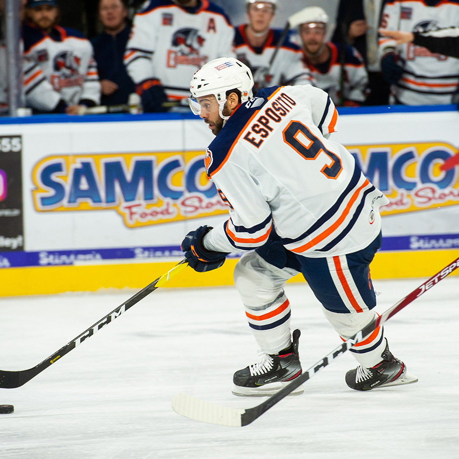 Condors sign Malone and Esposito